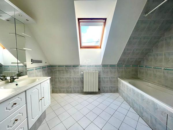 Maison Conflans Sainte Honorine 6 pièce(s) 125 m2 439 000 € **  - Référence  8131