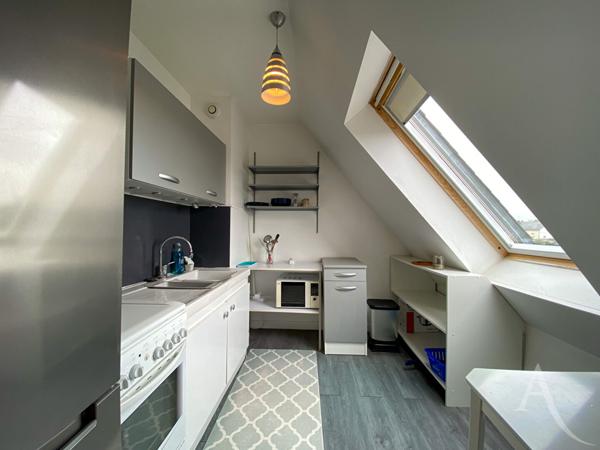 Appartement 3 pièces en duplex avec balcon et garage à St Florent sur Cher