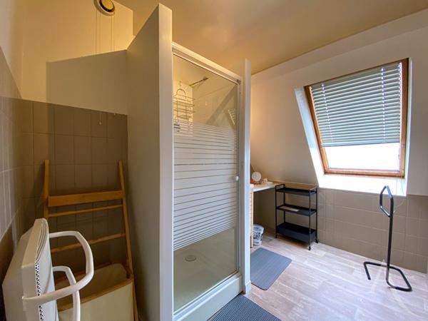 Appartement 3 pièces en duplex avec balcon et garage à St Florent sur Cher