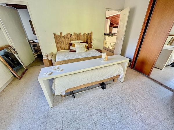 Maison Provençale à vendre à Peymeinade - 5 pièces, 4 chambres