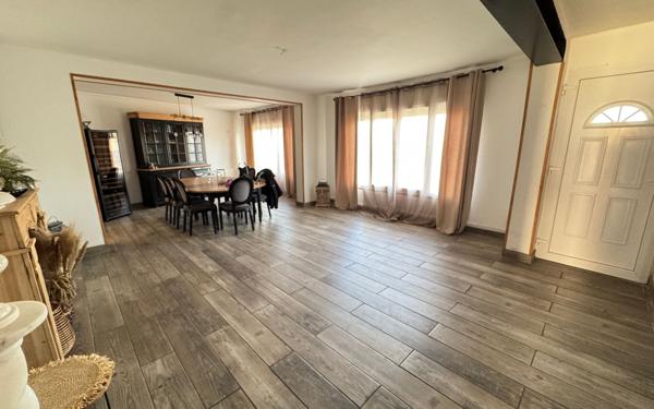 Maison à vendre    6 pièces •  Laon