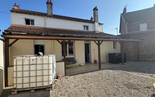 Maison à vendre    6 pièces •  Laon