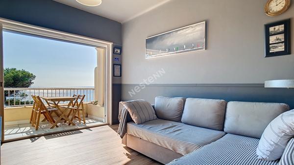 Charmant 2 pièces avec vue splendide sur le Grand Bleu !