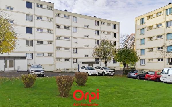 Appartement à vendre    3 pièces • 81,55 m2 Montluçon