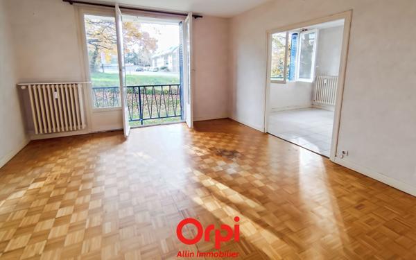 Appartement à vendre    3 pièces • 81,55 m2 Montluçon