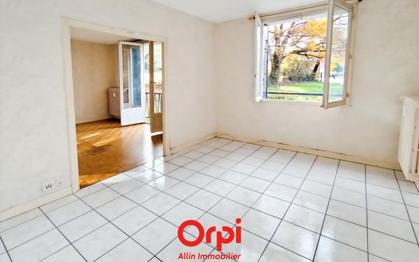Appartement à vendre    3 pièces • 81,55 m2 Montluçon