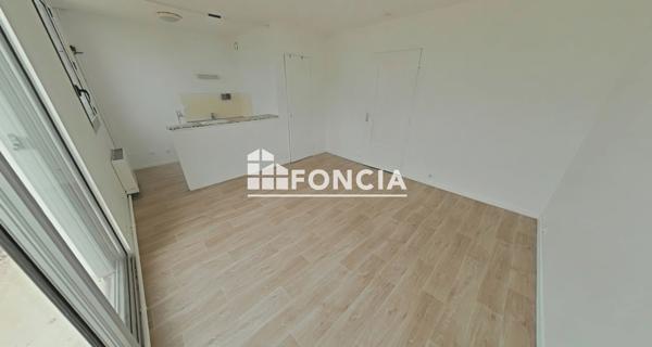 Location Studio 25 m² - Stains 93240