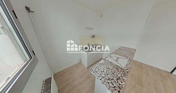 Location Studio 25 m² - Stains 93240