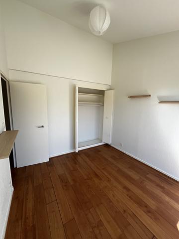 Maison T4 sur 3 niveaux quarier Le Prieuré Lafond avec terrasse et place de stationnement