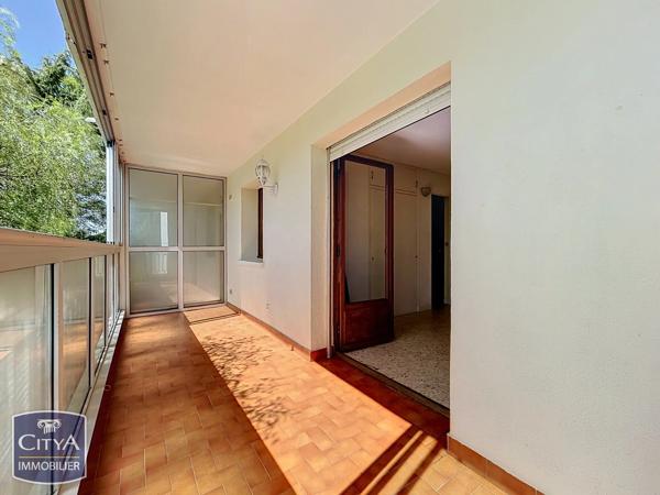 Appartement à vendre 1 pièce 28m² Fréjus (83600)