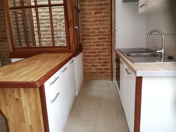 Superbe duplex refait à neuf, 2 chambres, bureau