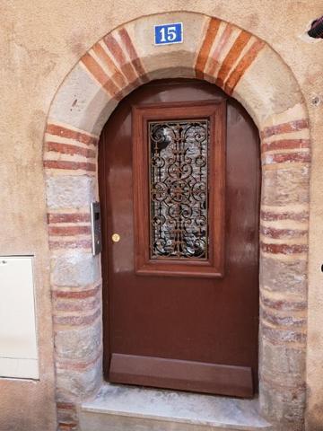 Superbe duplex refait à neuf, 2 chambres, bureau