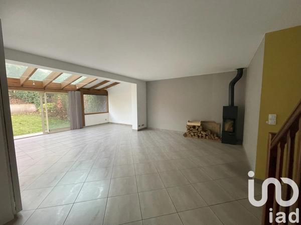 Maison à vendre 6 pièces 126 m² Montigny-le-Bretonneux