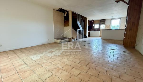 Maison rare à la vente à Rafraichir !