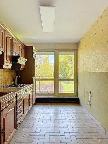 Appartement F5 avec balcon filant et box en ss-sol