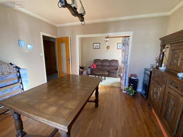 Maison à vendre à Loudéac dans les Côtes-d'Armor (22600), ref : 22110-2305
