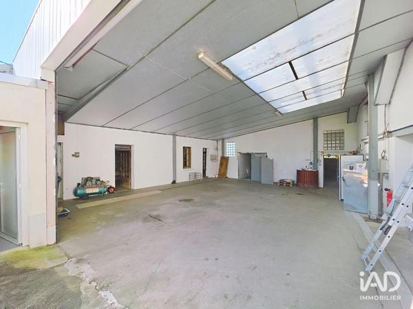 Murs commerciaux  à vendre 400 m² Santranges