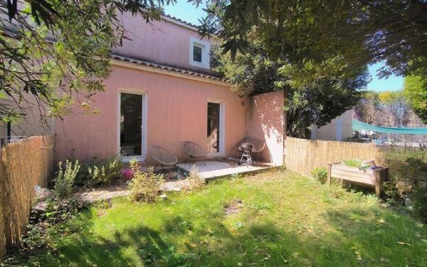 Maison à vendre    3 pièces •  Nîmes