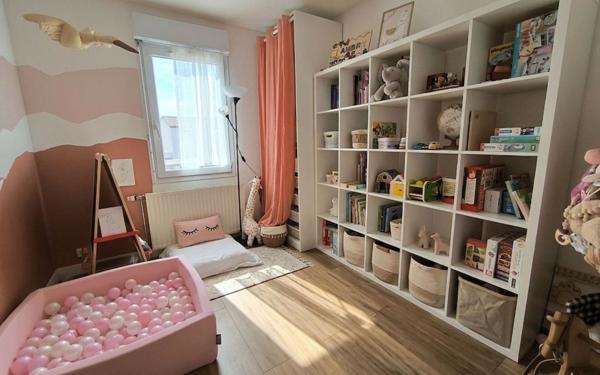 Maison à vendre    3 pièces •  Nîmes