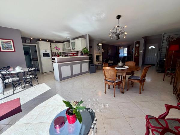 MAISON FAMILIALE DE 186 M² – 4 CHAMBRES – LE PLESSIS-GRAMMOIRE(49)