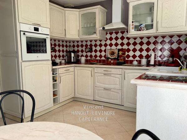 MAISON FAMILIALE DE 186 M² – 4 CHAMBRES – LE PLESSIS-GRAMMOIRE(49)