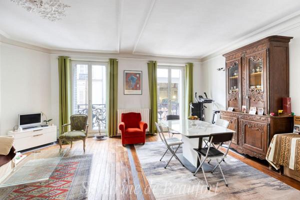 Quartier Poncelet - Appartement familial 3 chambres - Balcon - Paris XVII eme