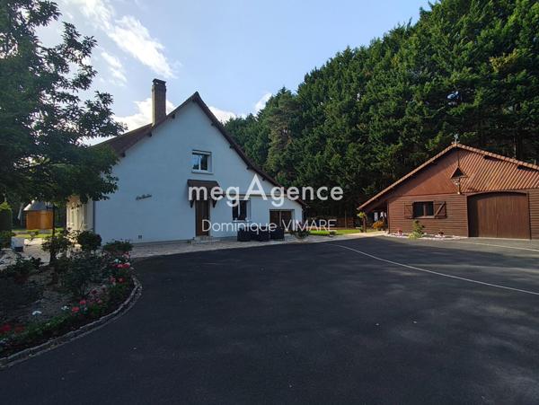 Maison à SAINT-GERVAIS-EN-BELIN, 72220 - 7 pièces 167m²