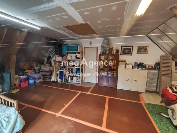 Maison à SAINT-GERVAIS-EN-BELIN, 72220 - 7 pièces 167m²