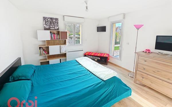 Maison à vendre    5 pièces •  Dun-le-Poëlier