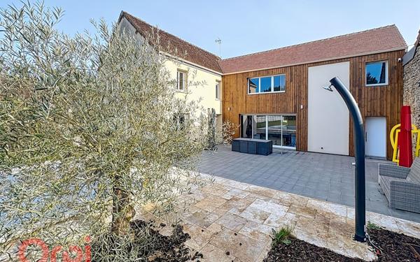 Maison à vendre    5 pièces •  Dun-le-Poëlier