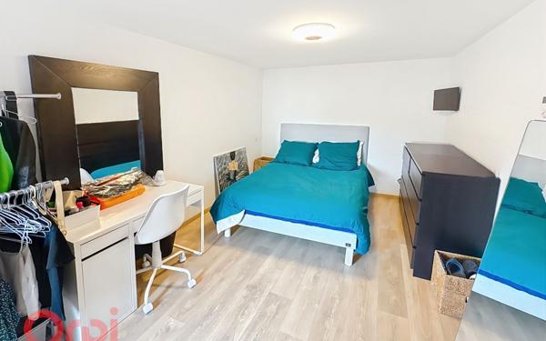 Maison à vendre    5 pièces •  Dun-le-Poëlier