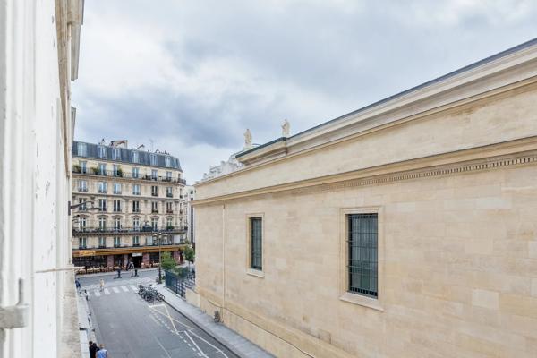 Appartement Paris 9 e - NOTRE-DAME-DE-LORETTE / MARTYRS