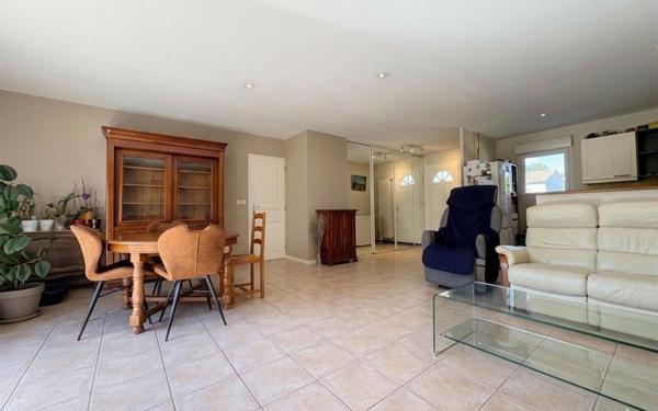Maison à vendre    4 pièces • 95 m2 Bazas