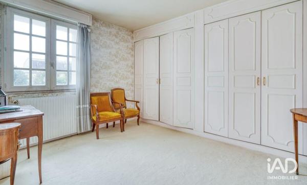 Maison à vendre 7 pièces 167 m² Sainte-Geneviève-des-Bois