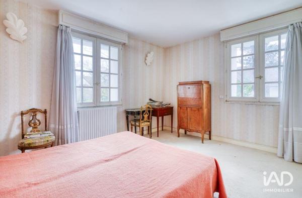 Maison à vendre 7 pièces 167 m² Sainte-Geneviève-des-Bois