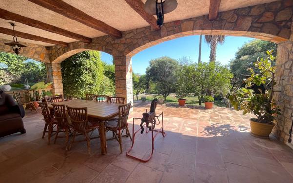 Maison à vendre    7 pièces •  Golfe Juan - Vallauris