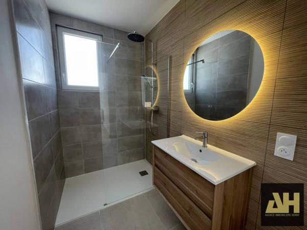 BREST PROX. MOULIN BLANC & VALLON DU STANG-ALAR - MAISON ENTIEREMENT RENOVEE - GARAGE