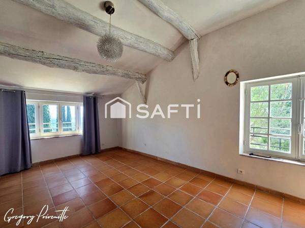 Demeure de caractère du XIX siècle entre nature et histoire