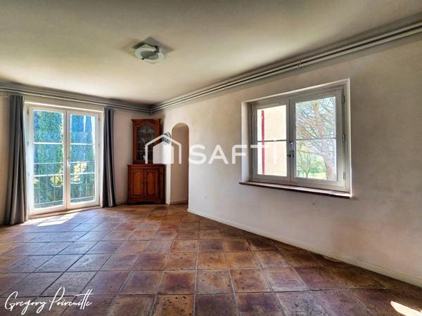 Demeure de caractère du XIX siècle entre nature et histoire