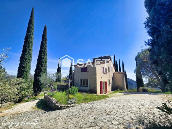 Demeure de caractère du XIX siècle entre nature et histoire