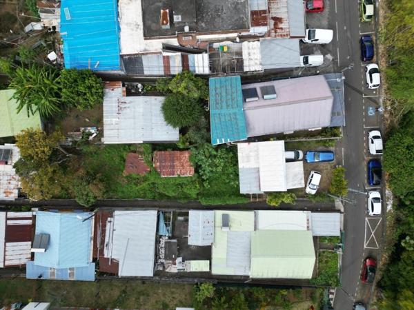 À SAISIR – PARCELLE STRATÉGIQUE AU CŒUR DU TAMPON