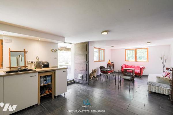 DOMENE : Rue de Montroux