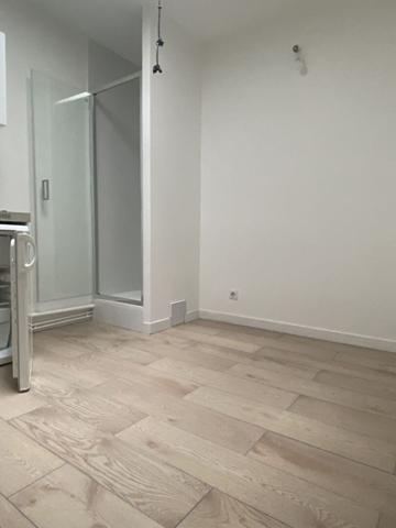 Location Appartement9 m² - 1 Pièce - PARIS (75017)