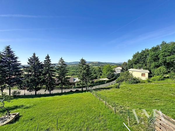 Lozanne – Maison à rénover avec un terrain et beau potentiel Détails des diagnostics énergétiques