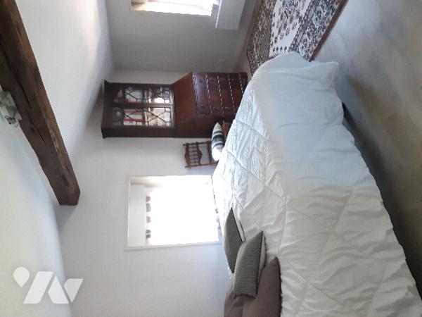 SAINT JULIEN DE CONCELLES, en village proche du bourg, maison 4 chambres.