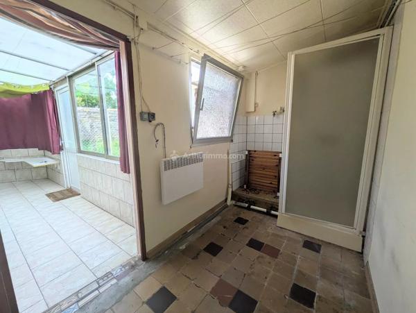 Vente                                                      Maison de ville
                        
                     5 pièces                      147 m2                     à Neufchâteau