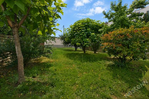 Une maison clé en main avec jardin aux portes du centre-ville de Bergerac !