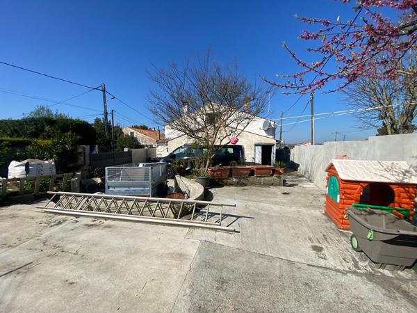 Maison Tonnay Charente 8 chambres