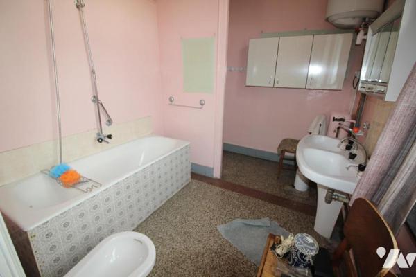 CAMBRAI, proche du centre ville  maison 5 chambres, garage et terrain