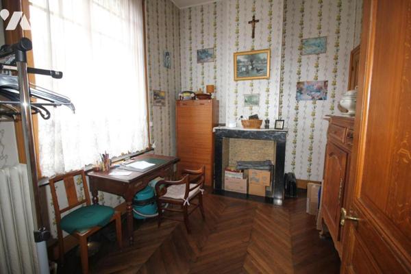 CAMBRAI, proche du centre ville  maison 5 chambres, garage et terrain